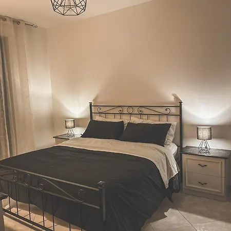 Flat 291 Apartment